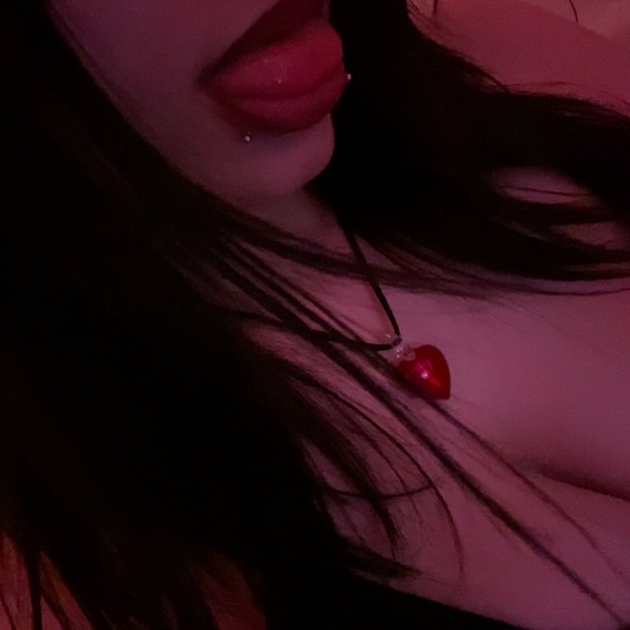 Meet your Posher, Savannah - Picture 1 of 1